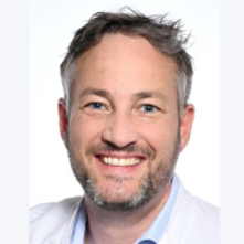 Porträtt av Professor Florian M. Thieringer